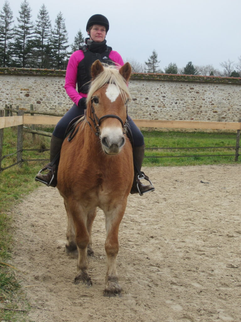 photo perso
Marie-Laure en cours d'équitation